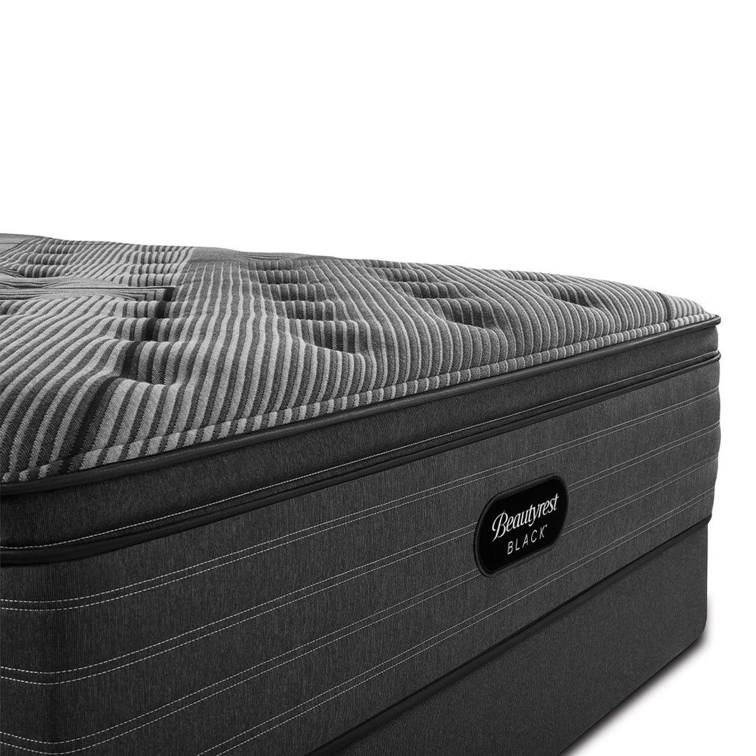 Black L-Class Plush Pillow Top